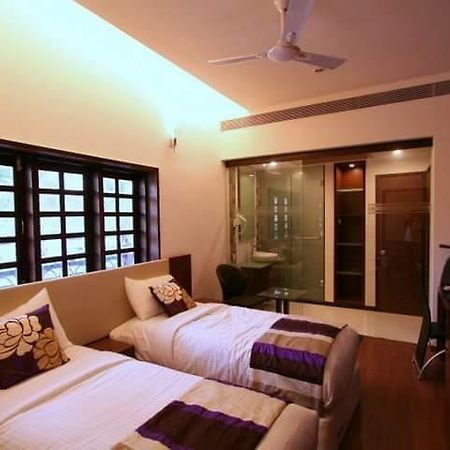 Hotel Florence Rāipur エクステリア 写真